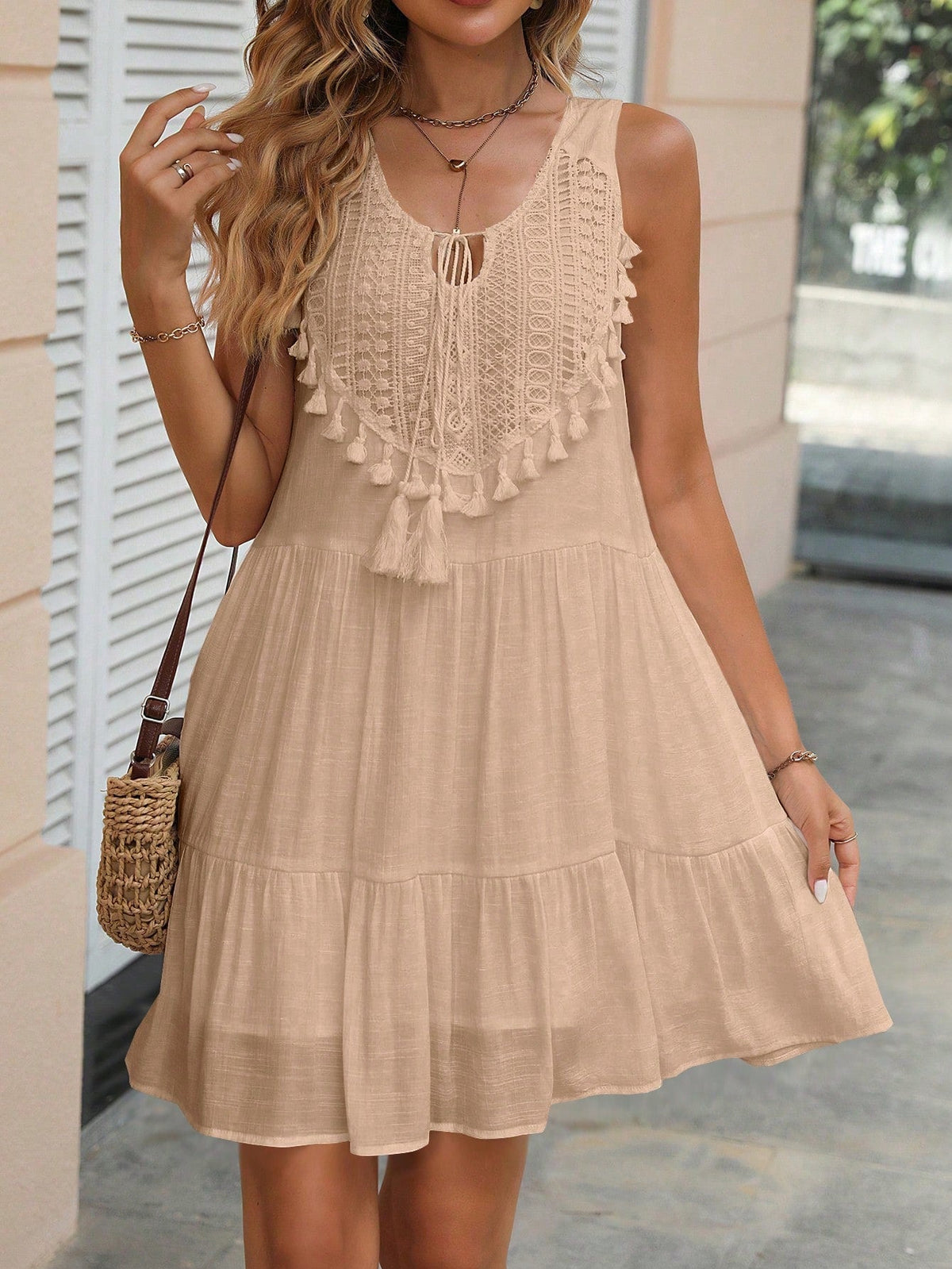 Vestido Helena Com Decote FruFru
