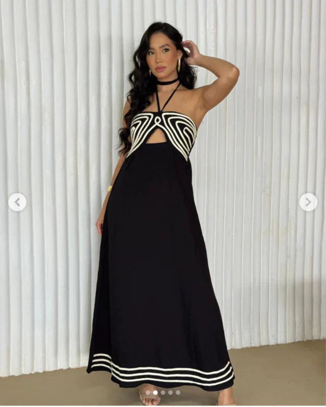 Vestido Longo com Detalhe Bordado